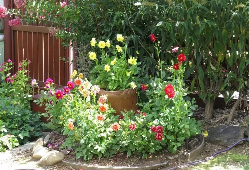 Gatekeepers Traditional Bed & Breakfast