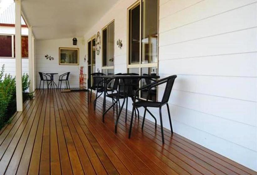 Gatekeepers Traditional Bed & Breakfast