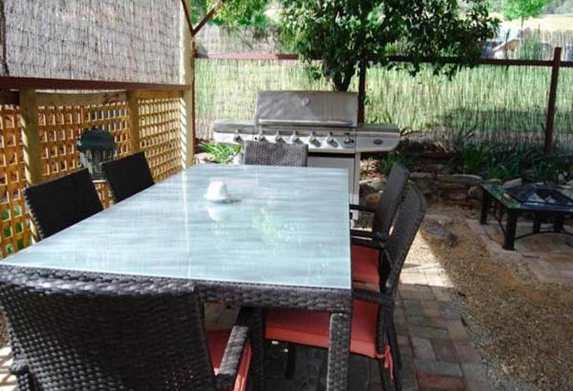 Gatekeepers Traditional Bed & Breakfast