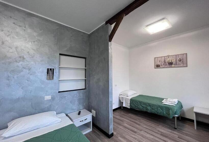 فندق Albergo Baffo