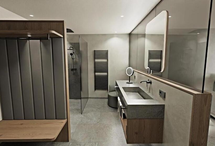 Отель Cendevaves Alpine Silence