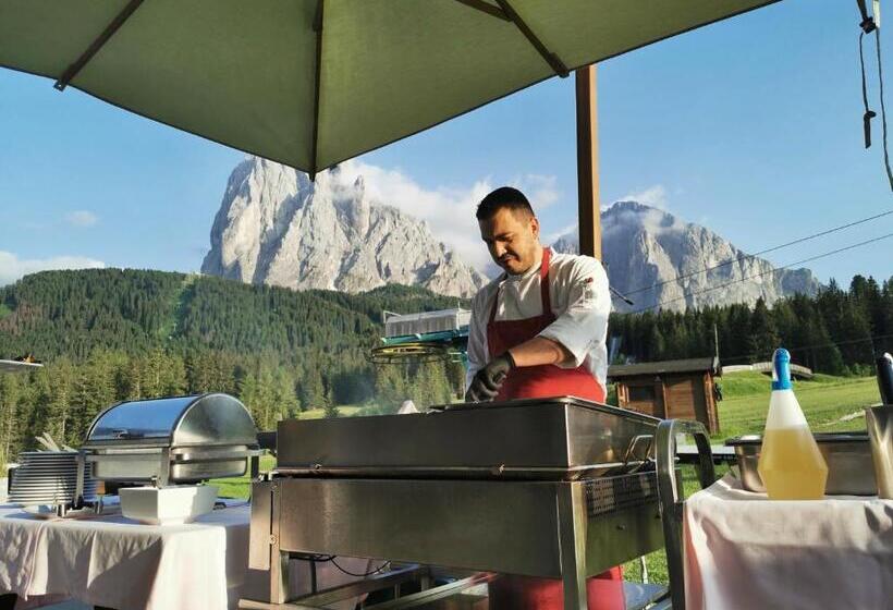 Отель Cendevaves Alpine Silence