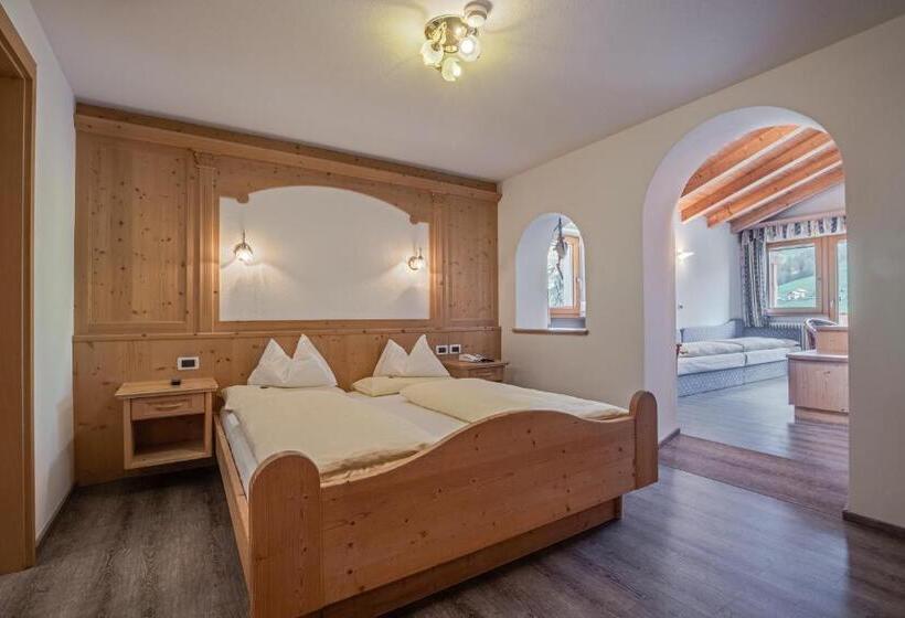 호텔 Pensione Camoscio