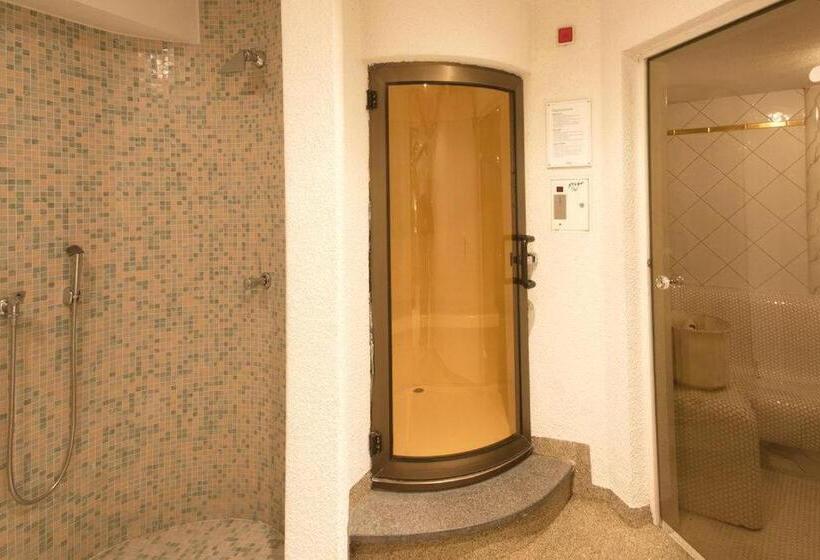 ホテル Vallechiara