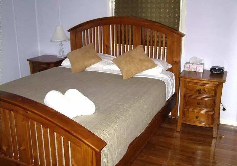 Koala Tree Motel