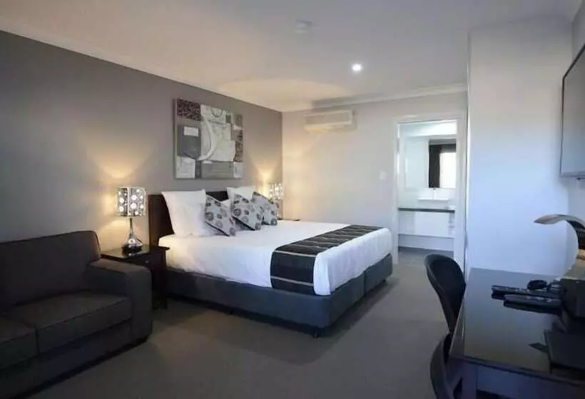 مُتل Astro Dish Motor Inn