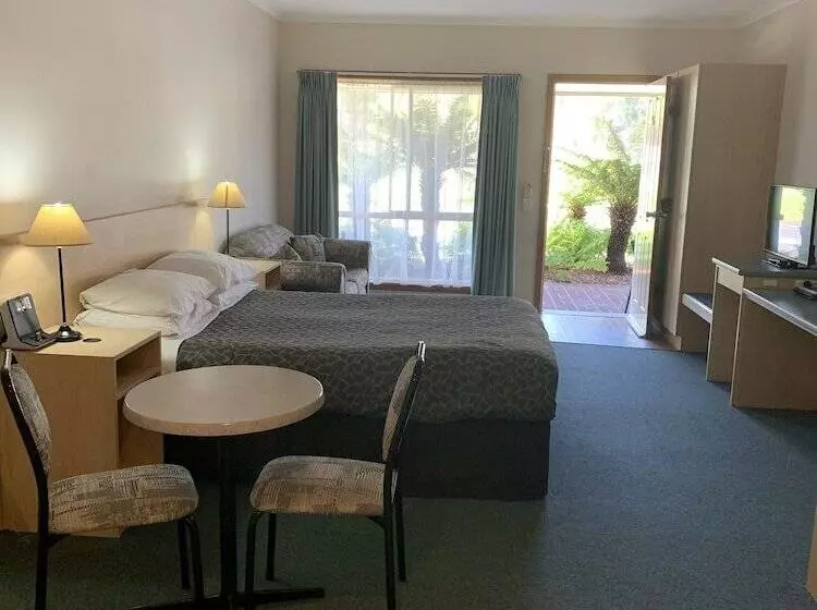 モーテル Arthur Phillip Motor Inn