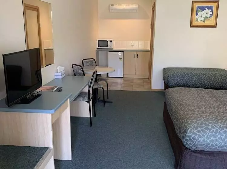 モーテル Arthur Phillip Motor Inn