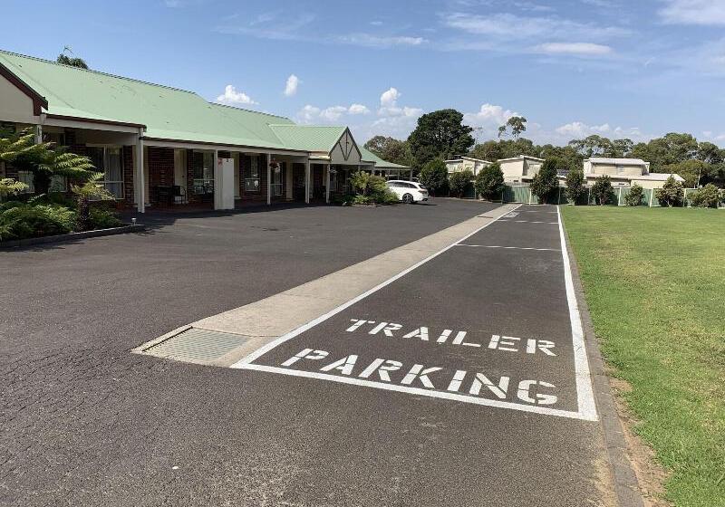 מוטל Arthur Phillip Motor Inn