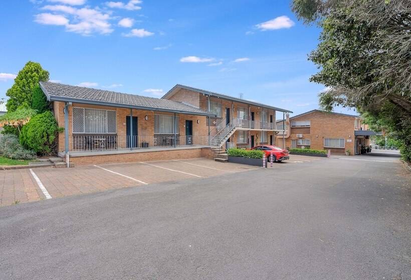 Cosmo Motel Adamstown