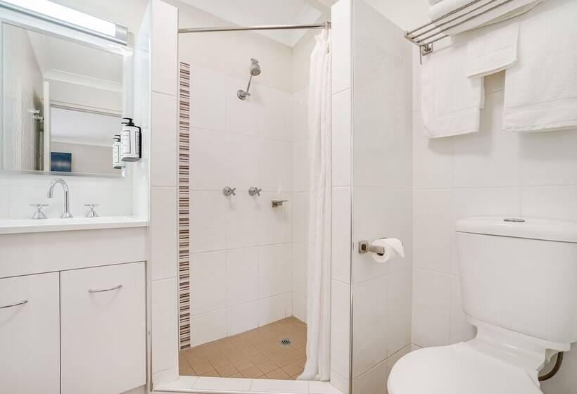 Cosmo Motel Adamstown