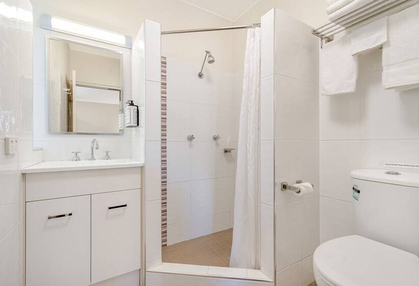 Cosmo Motel Adamstown