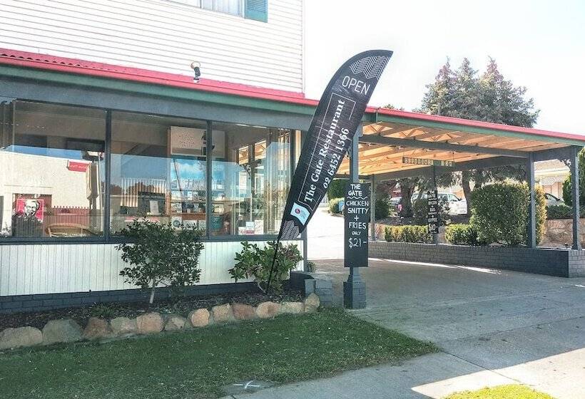 汽车旅馆  Redhill Cooma Motor Inn