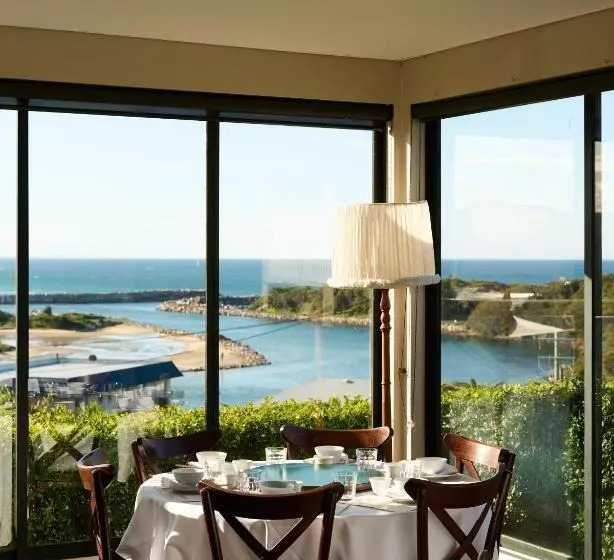 モーテル Whale Motor Inn And Restaurant