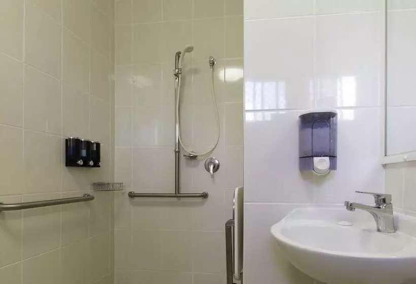 Novena Palms Motel