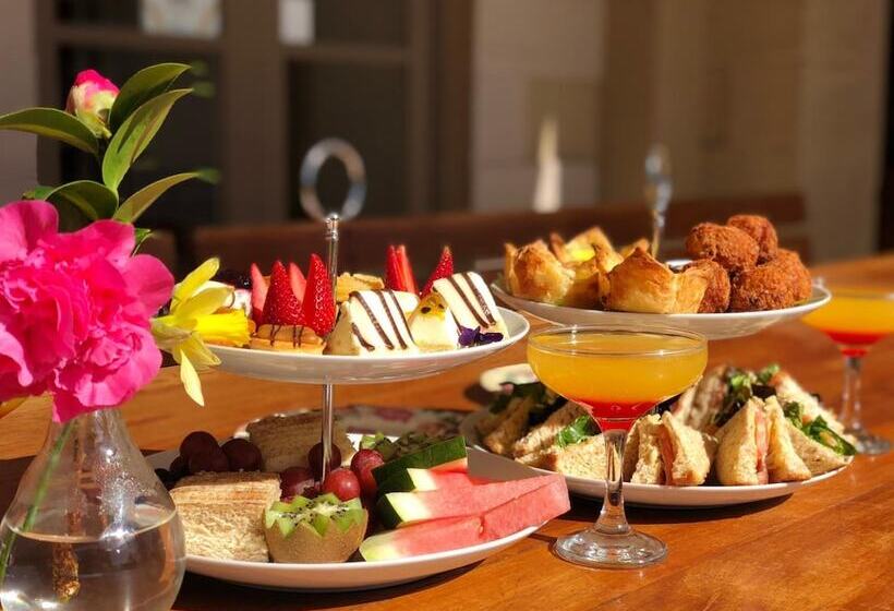 Seahorse Inn Hotel & Villas