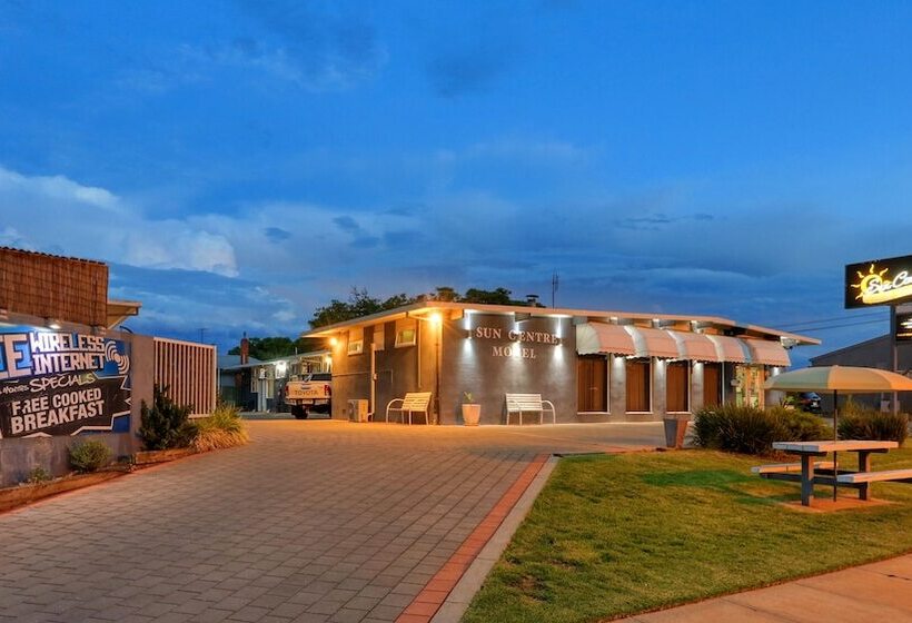 Sun Centre Motel
