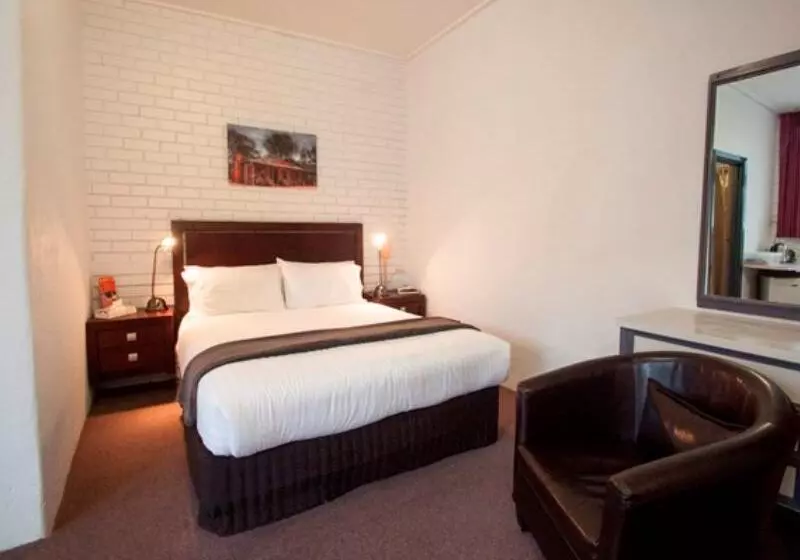 Sun Centre Motel