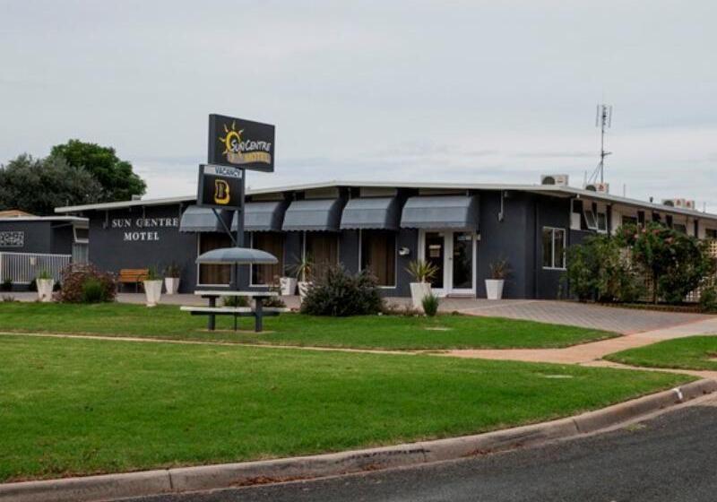 Sun Centre Motel