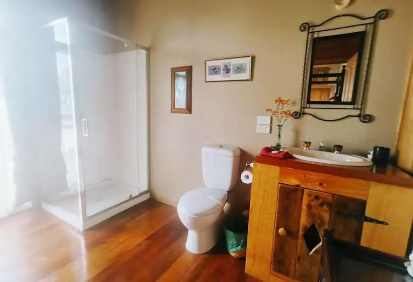 The Goat And Goose Bed & Breakfast
