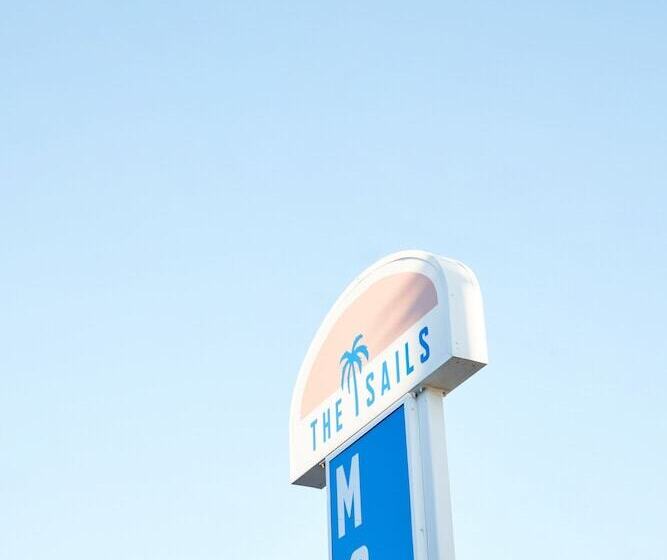 The Sails Motel Brunswick Heads