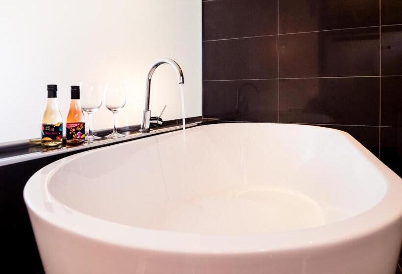 Tower Motel Marysville