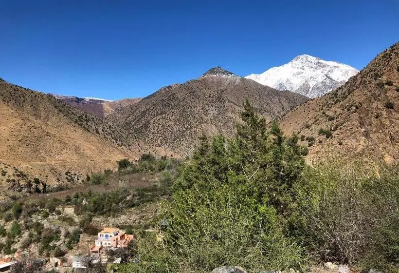 Aamiaismajoitus (B&B) Guest House Tigminou