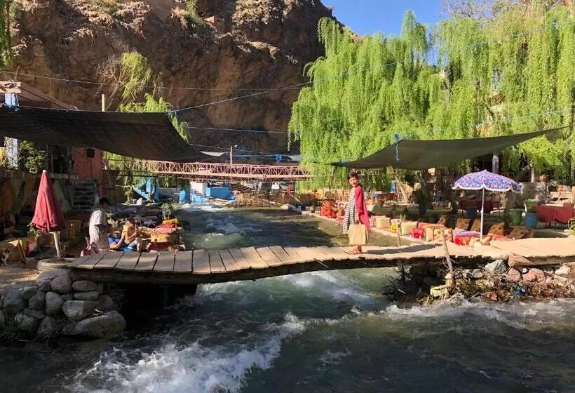 Aamiaismajoitus (B&B) Guest House Tigminou