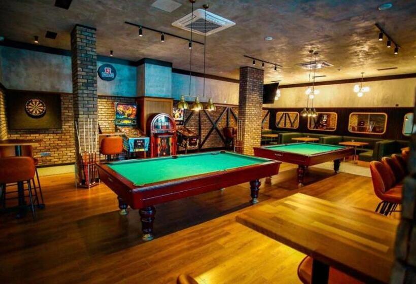 Courtyard Long Beach Holiday Resort