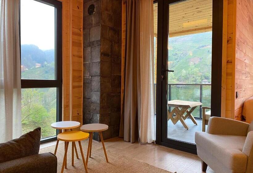 فندق Suvand House