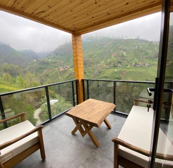 فندق Suvand House