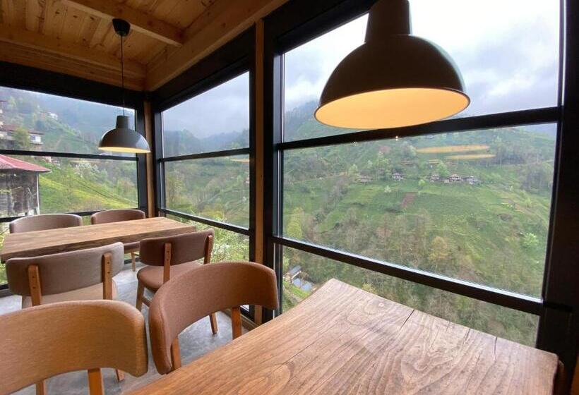 فندق Suvand House