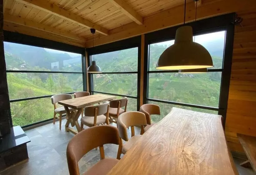 ホテル Suvand House