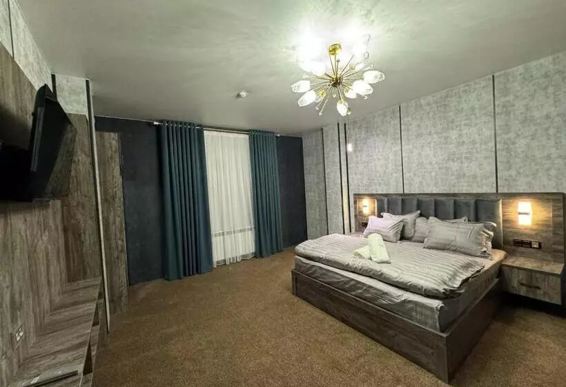 Hotel Trend