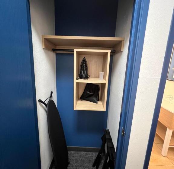 Отель Welcome Inn & Suites East Chase/pike Road