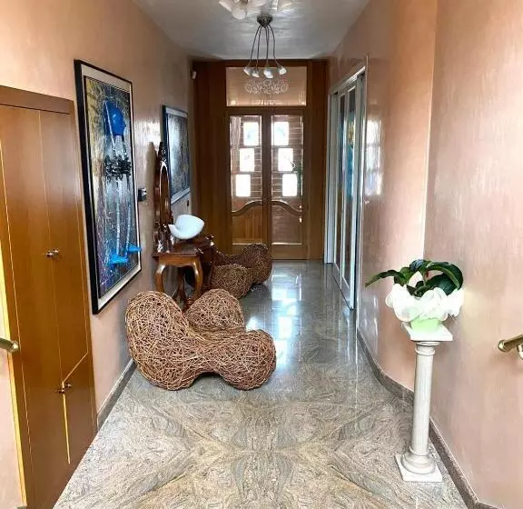 Majatalo Giulietta Home