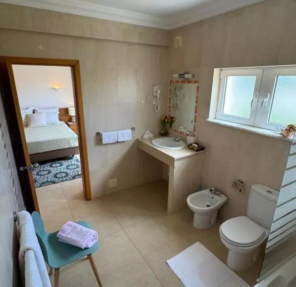 Majatalo Lucie Lime Guesthouse