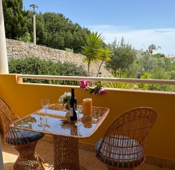 ペンション Lucie Lime Guesthouse