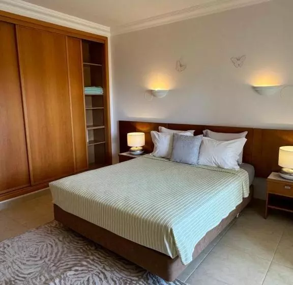 Majatalo Lucie Lime Guesthouse