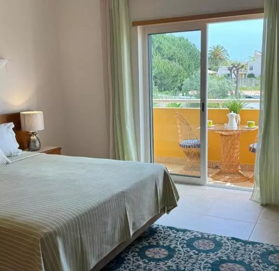Majatalo Lucie Lime Guesthouse