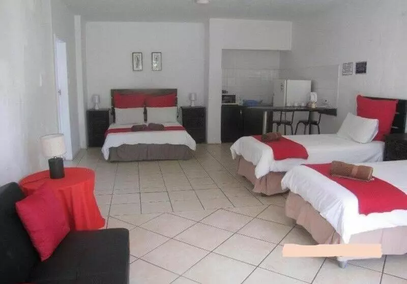 ペンション Airport Lodge Or Tambo