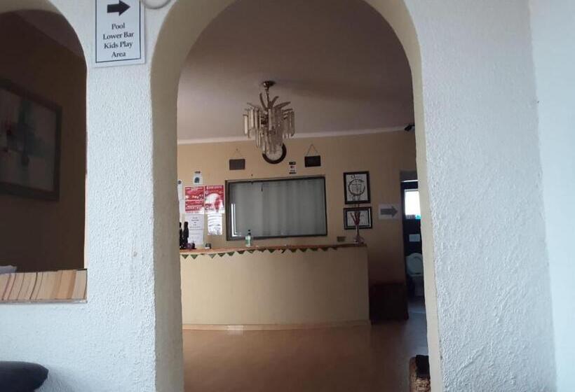 ペンション Airport Lodge Or Tambo