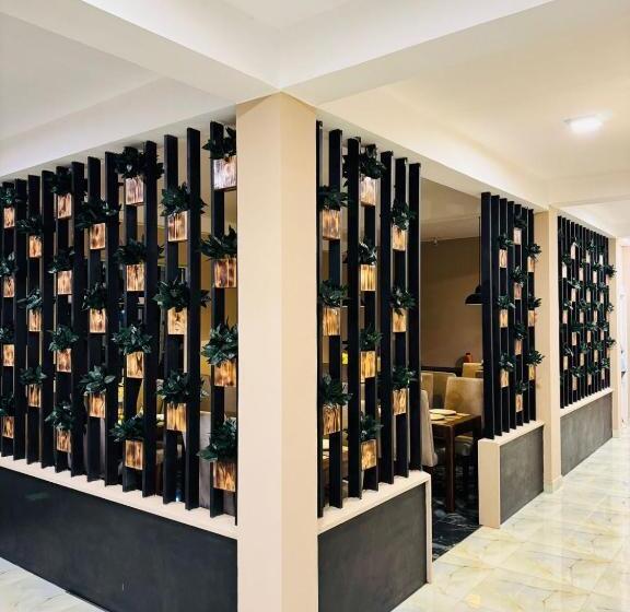 Royal Bliss Hotel Nuwara Eliya