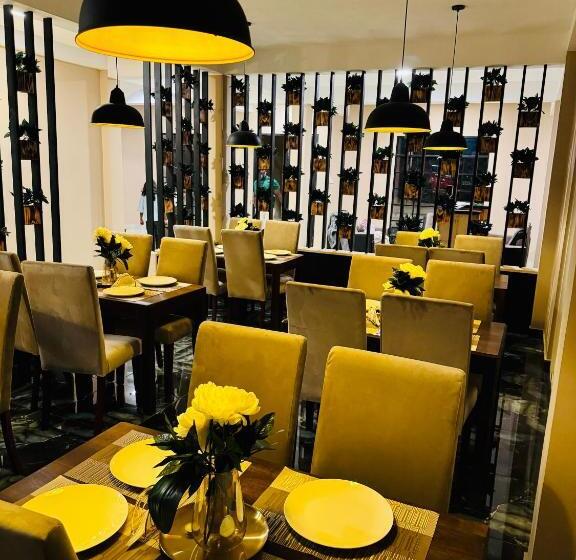 Royal Bliss Hotel Nuwara Eliya