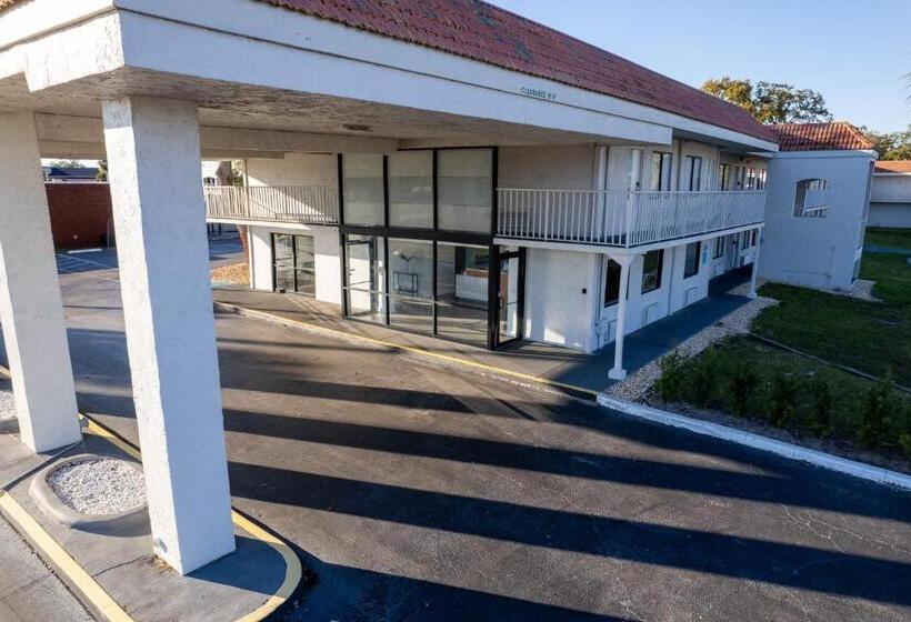 هاستل Impeccably Cozy Hotel Room Developer Inn Express