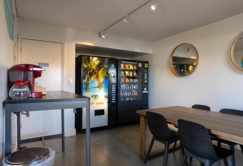 هاستل Impeccably Cozy Hotel Room Developer Inn Express