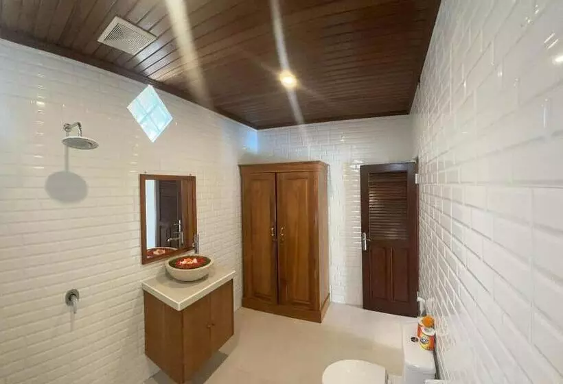 ベッドアンドブレックファースト Bupon House Cempaka Room