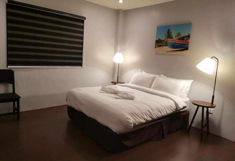 تختخواب و صبحانه Kopinos Tourits Inn