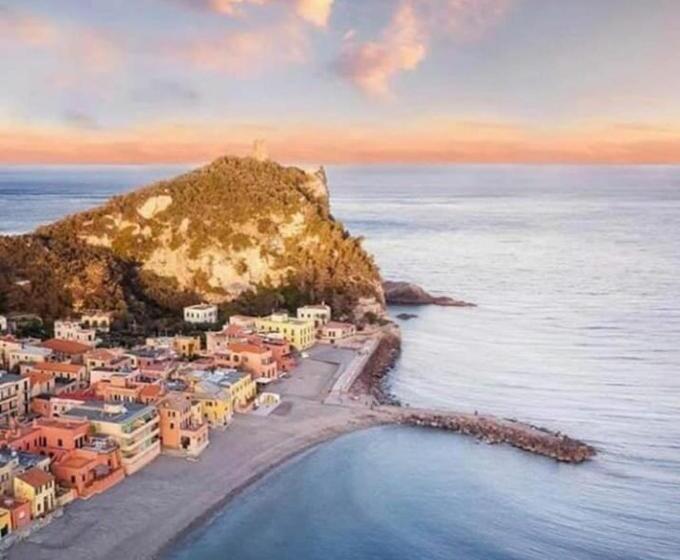 Hotelli Agriturismo Caruggiu Di Via Vecchia