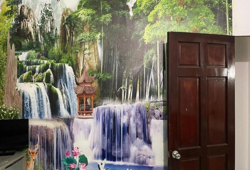 هتل Khách Sạn Hoàng Bảo Hùng